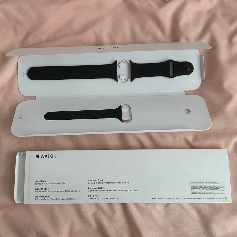 Apple Watch Black Sport Band